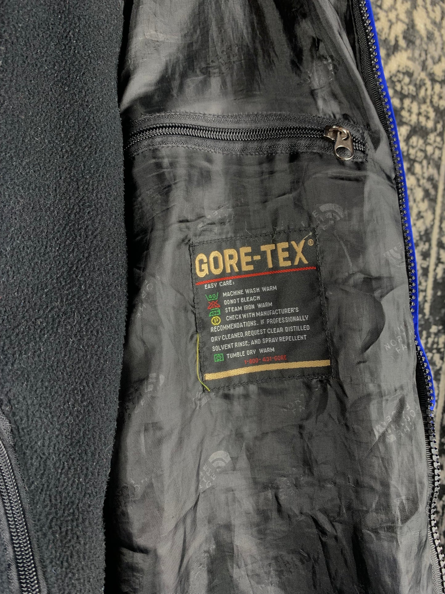 The North Face Summit Series Gore-Tex Mountain Jacket