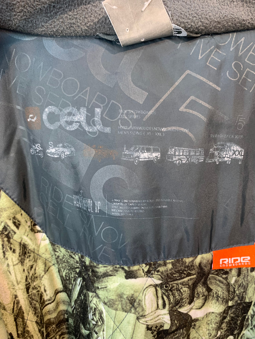 Ride Snowboards Y2K Camo Hooded Jacket