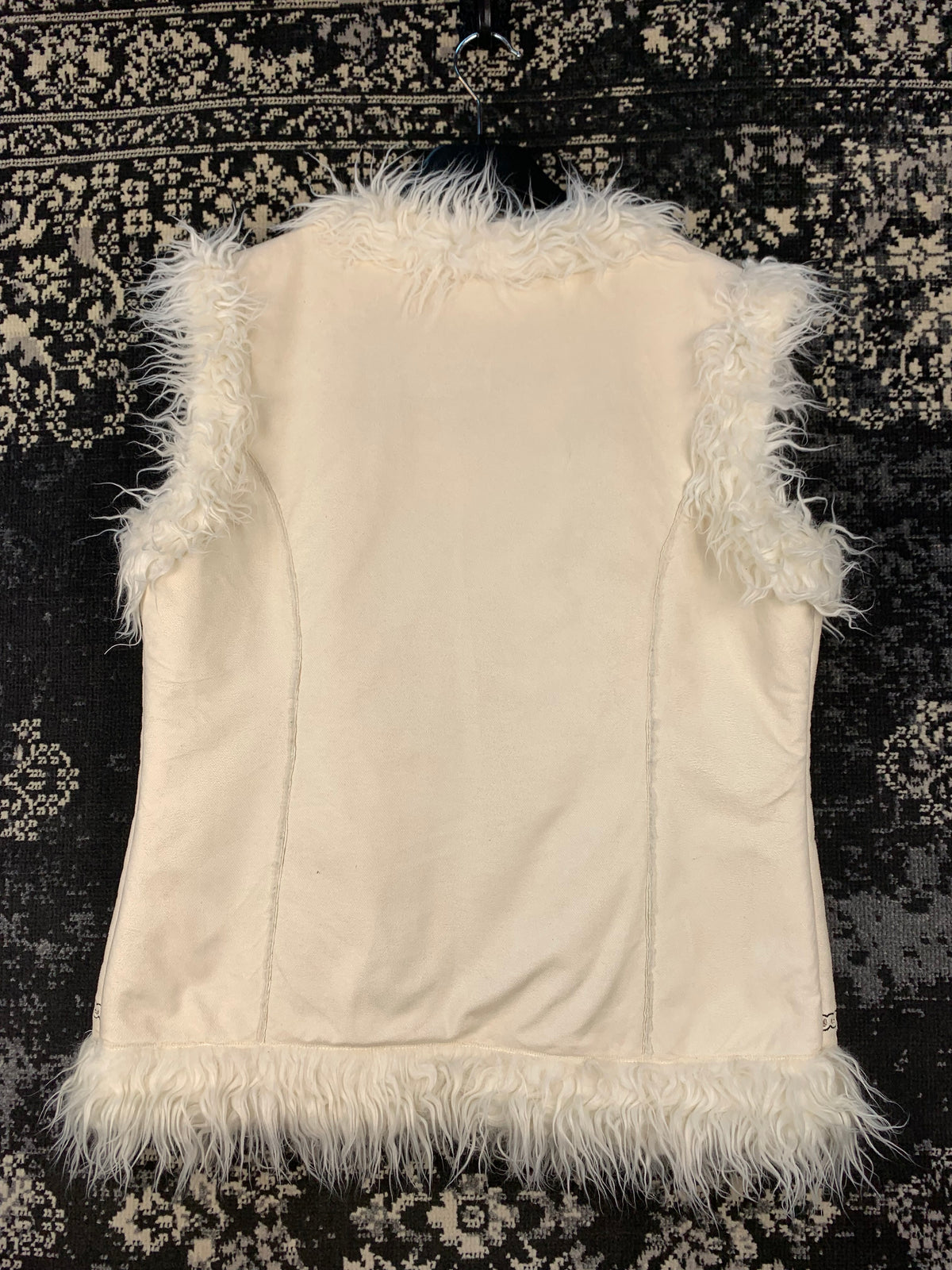 Women's Vintage New York Laundry White Faux Fur Vest