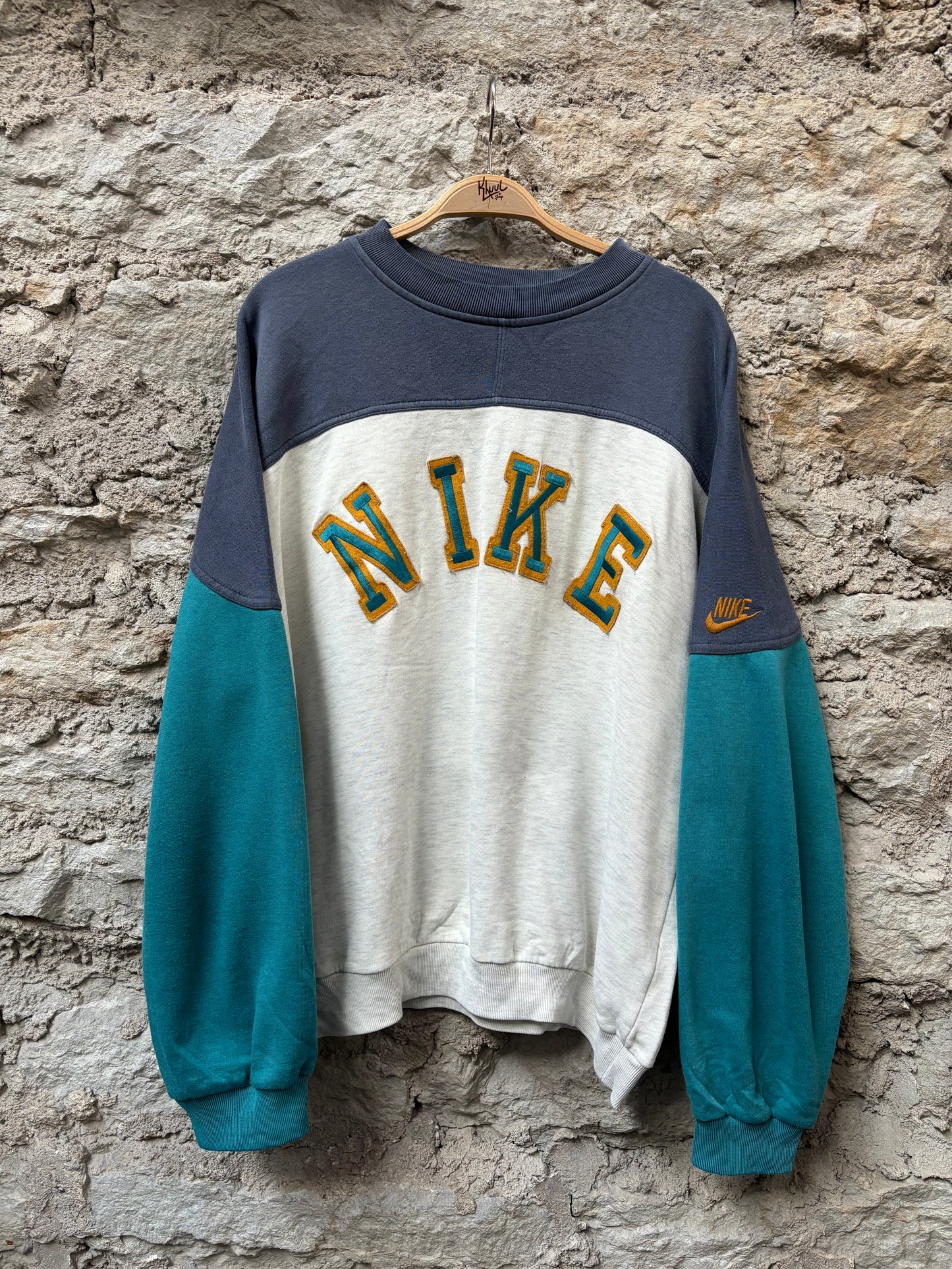 Nike Vintage Sweater