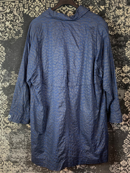 Women's Vintage Textured Blue Button-Up Coat
