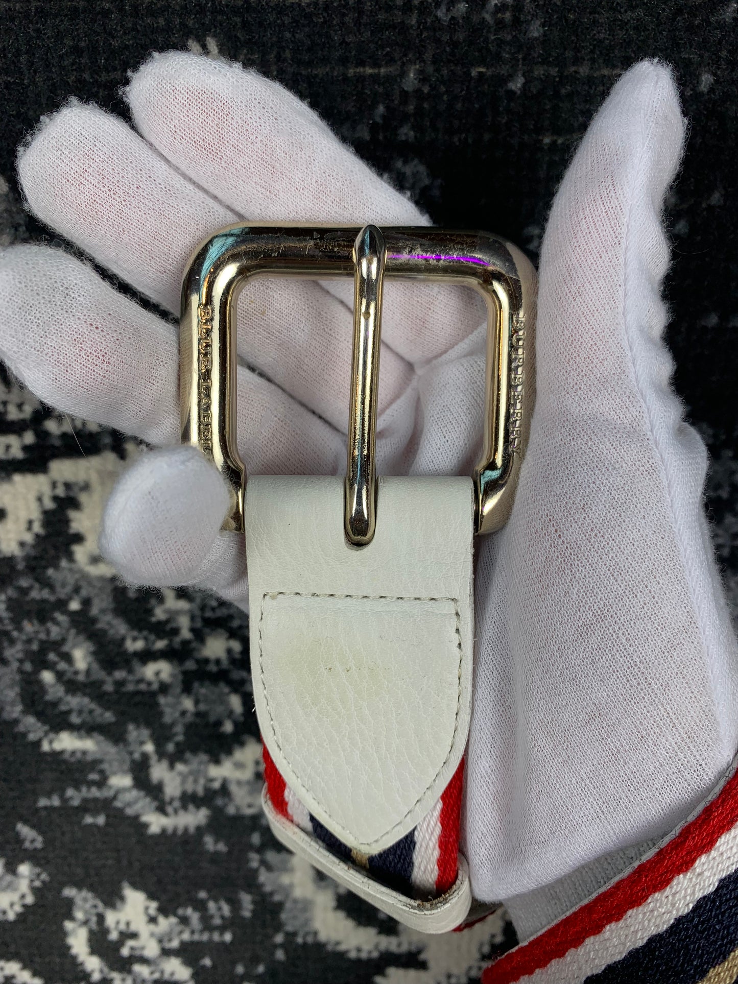 Women's Vintage Burberry White Leather Stripe Belt