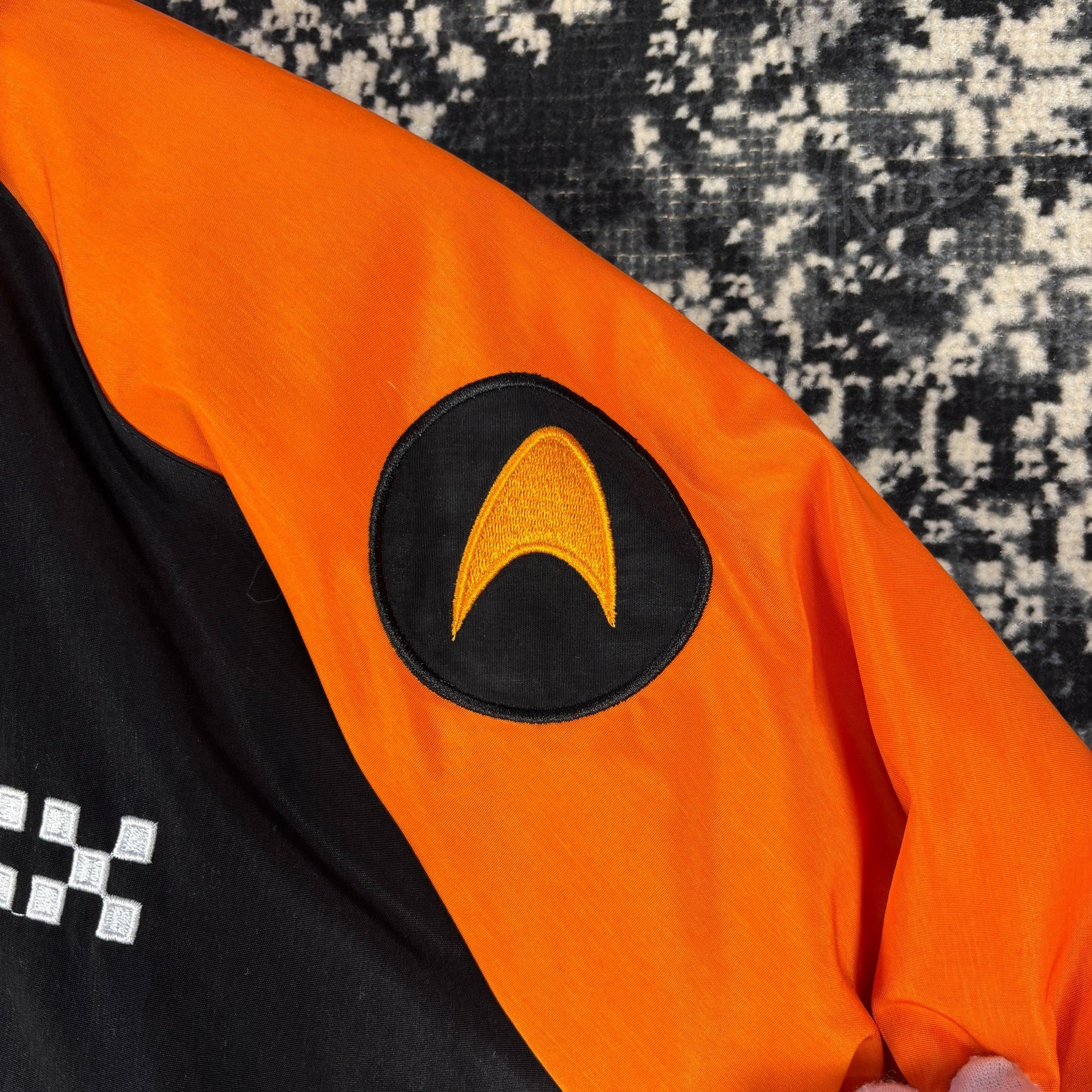 2cc82ea24da67ba878002f9a5a0860c8