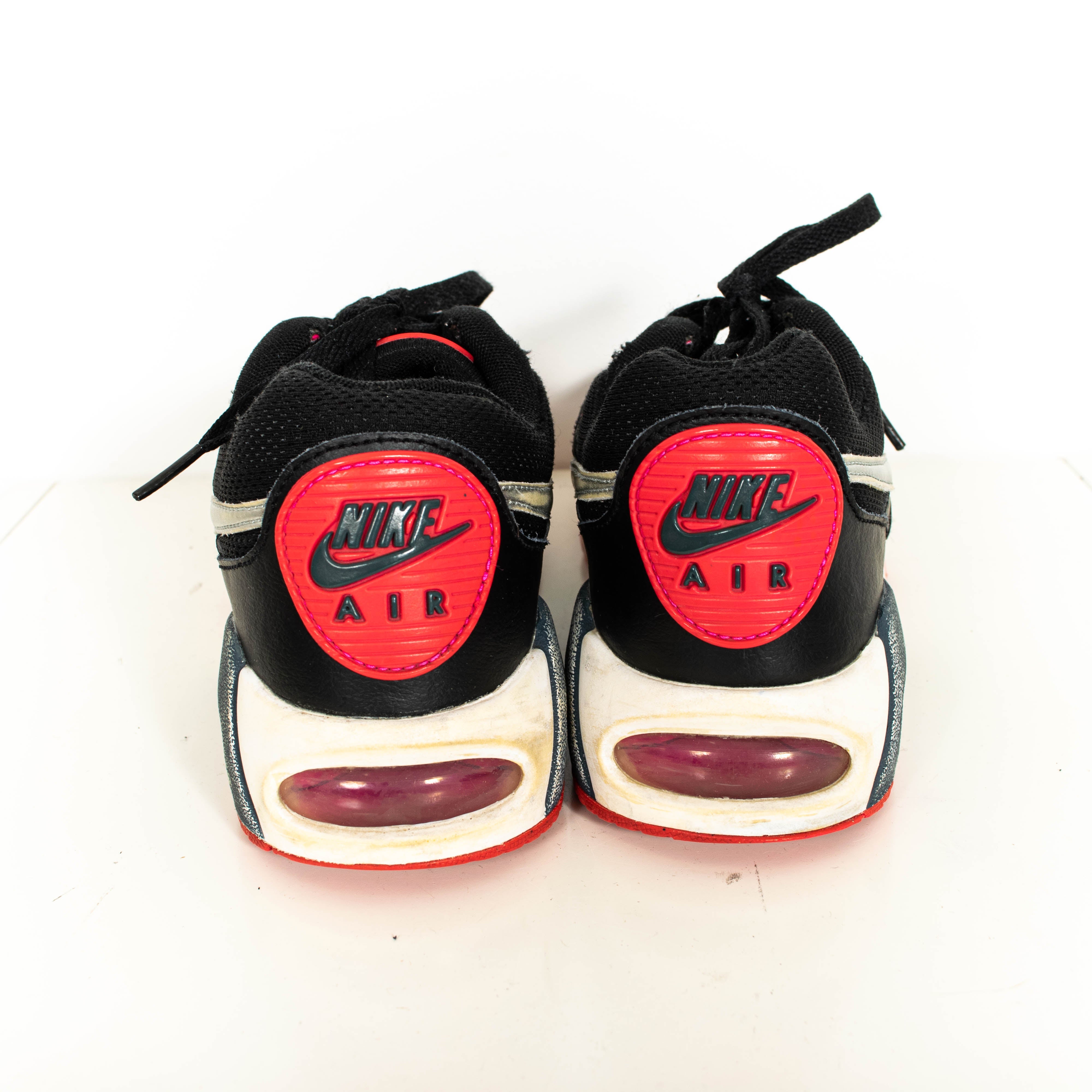 Nike Air Max IVO Black Pink Low Top Sneakers Womens EU39