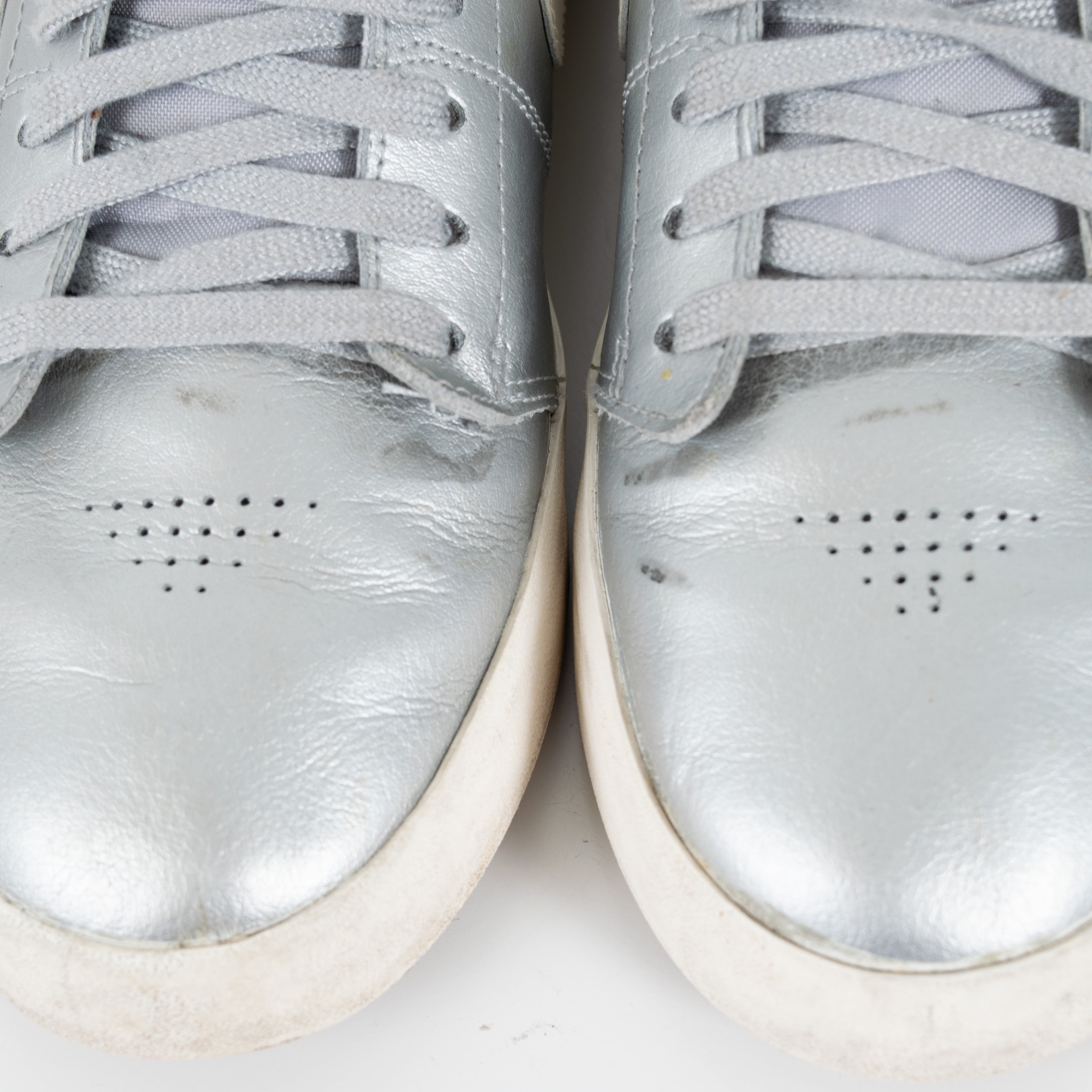 Naiste Nike Blazer hõbedased metallist kõrged tossud EU40.5