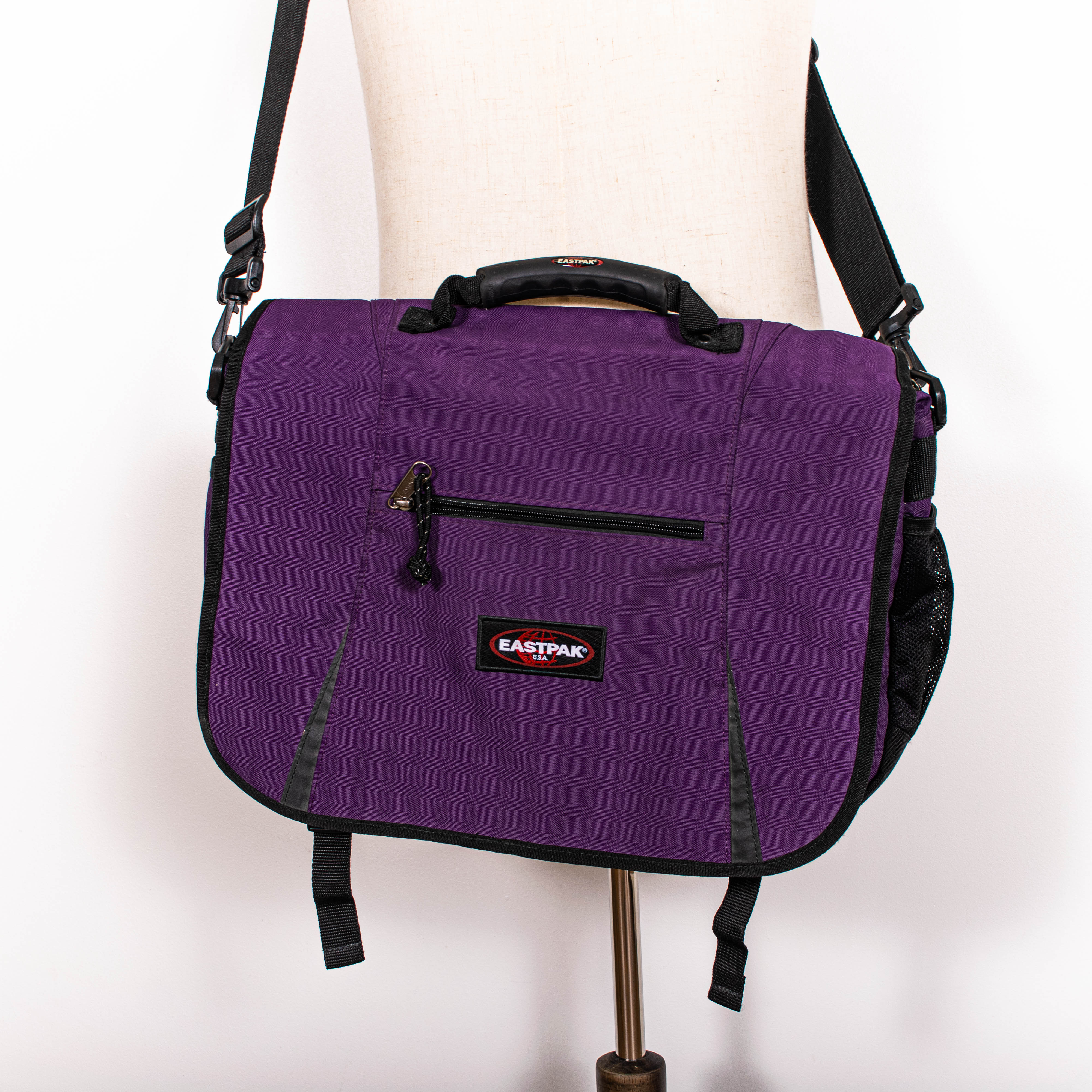 Vintage Eastpak USA Purple Big Shoulder Handle Bag